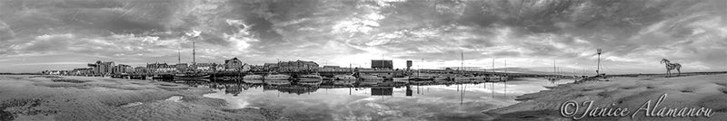 Harbour 9 bw
