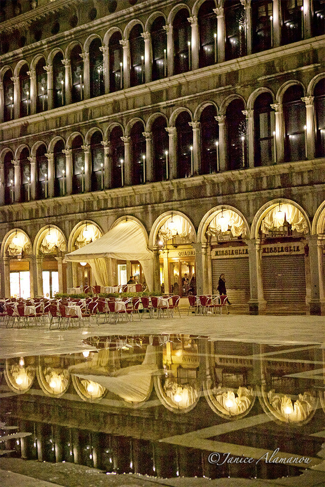 VN874715 San Marco Reflections